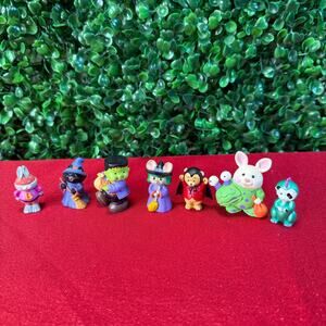 Bundle of 7 vintage Hallmark Merry Miniatures  Halloween themed From The 1990s